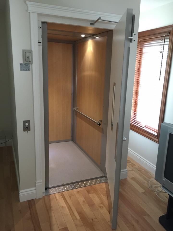 residential-elevators-champion-elevator